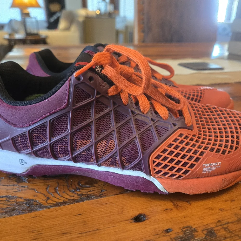 Reebok Nano 4 Size 7.5 Women's Plum & Orange - Picture 3 of 9